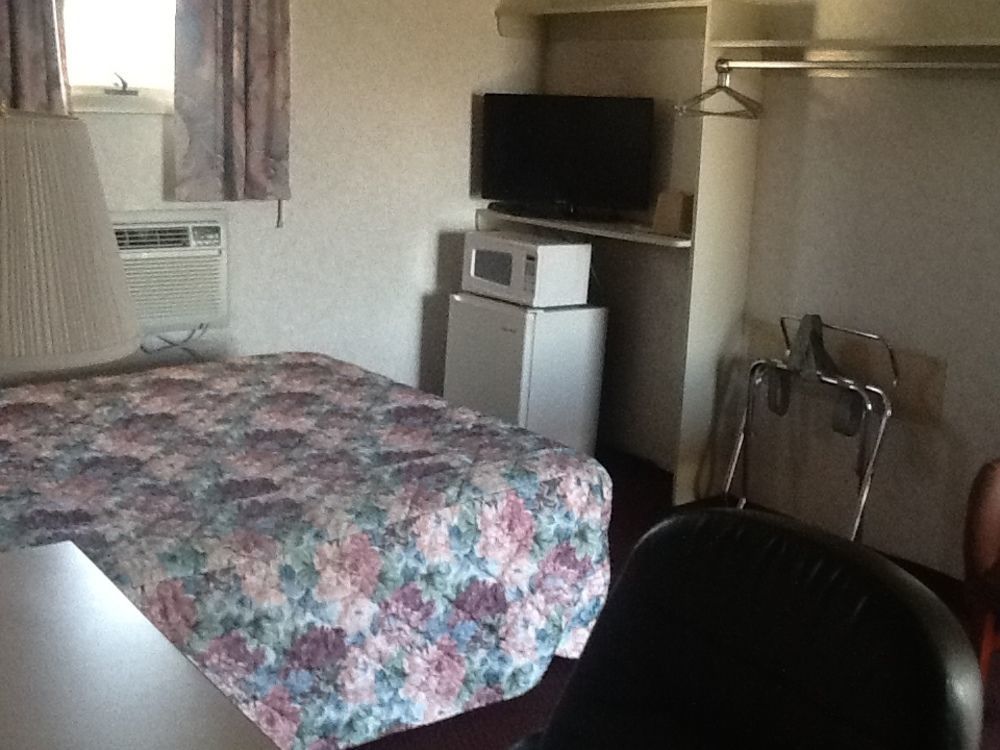 Budget Inn Clearfield Pa מראה חיצוני תמונה